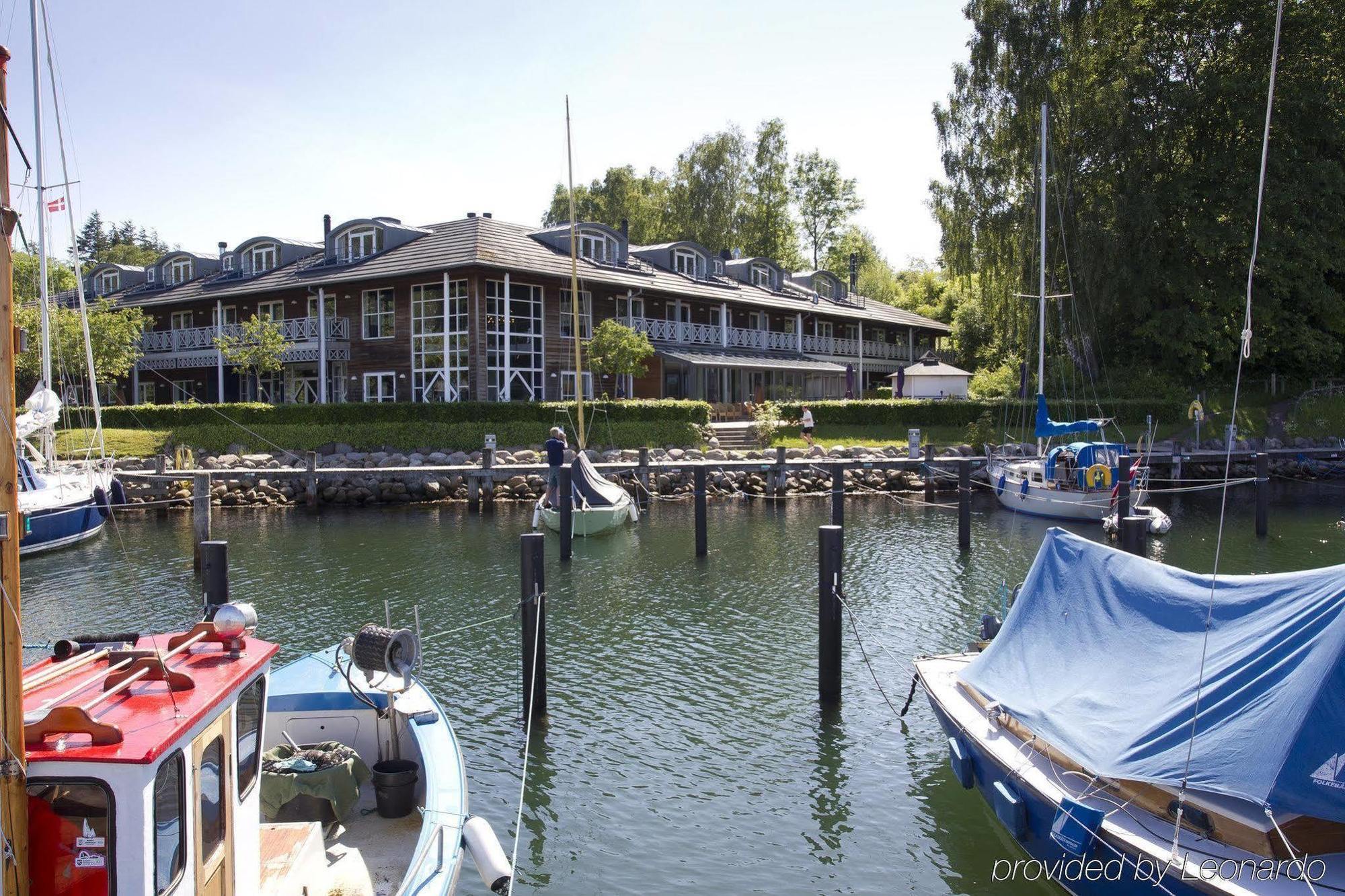 Comwell Kongebrogaarden Hotel Middelfart Exterior foto